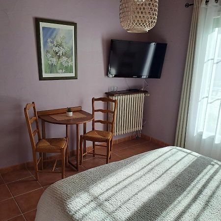 La Chambre De L'Auxineill Castelnou Luaran gambar