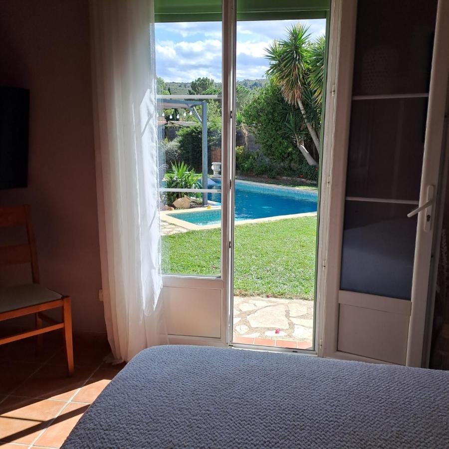La Chambre De L'Auxineill Castelnou Luaran gambar