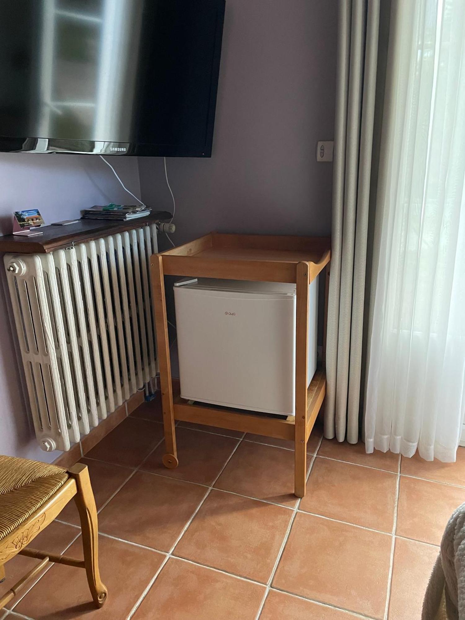 La Chambre De L'Auxineill Castelnou Luaran gambar